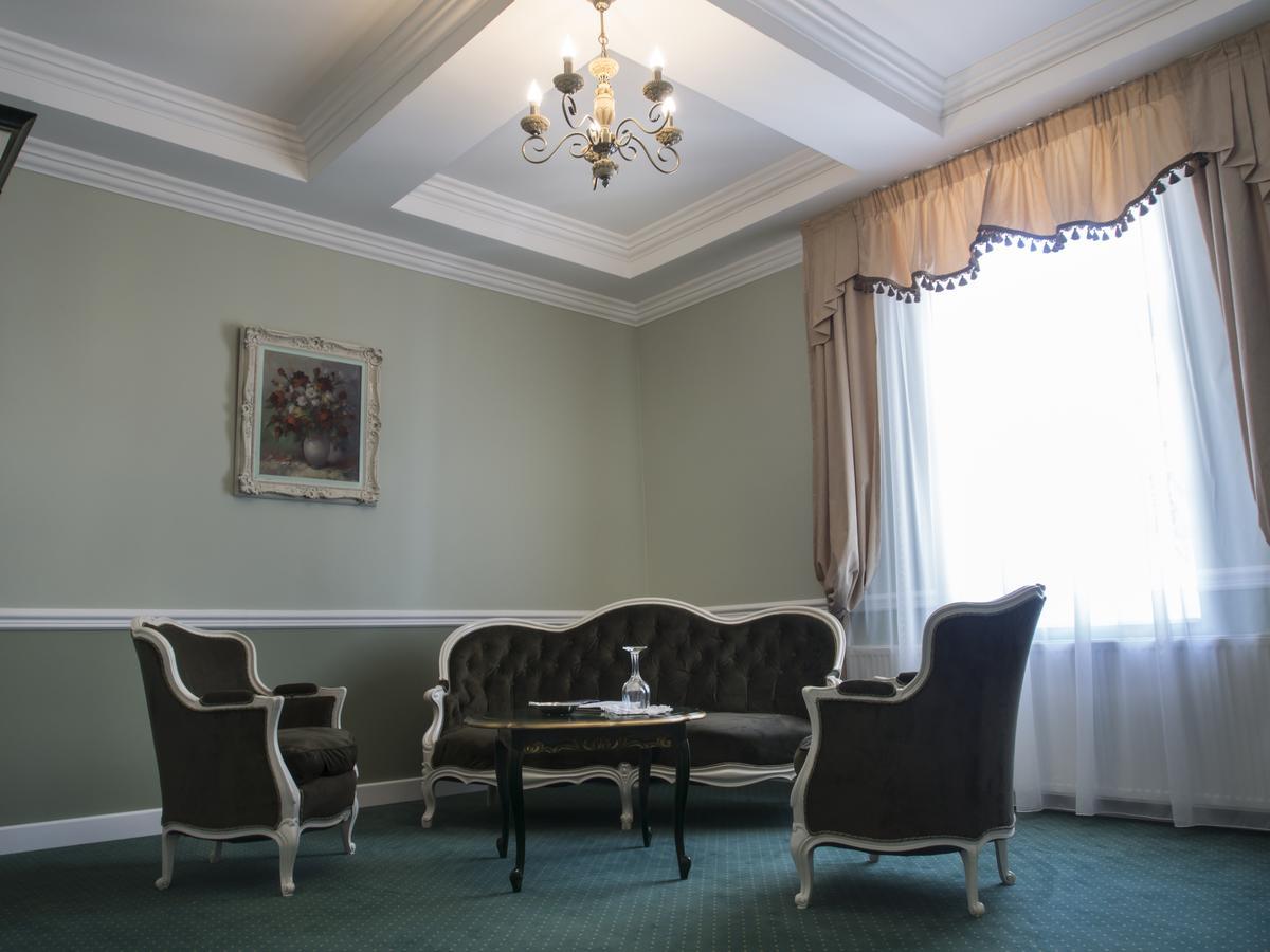 Maison Elysee Сибиу Екстериор снимка