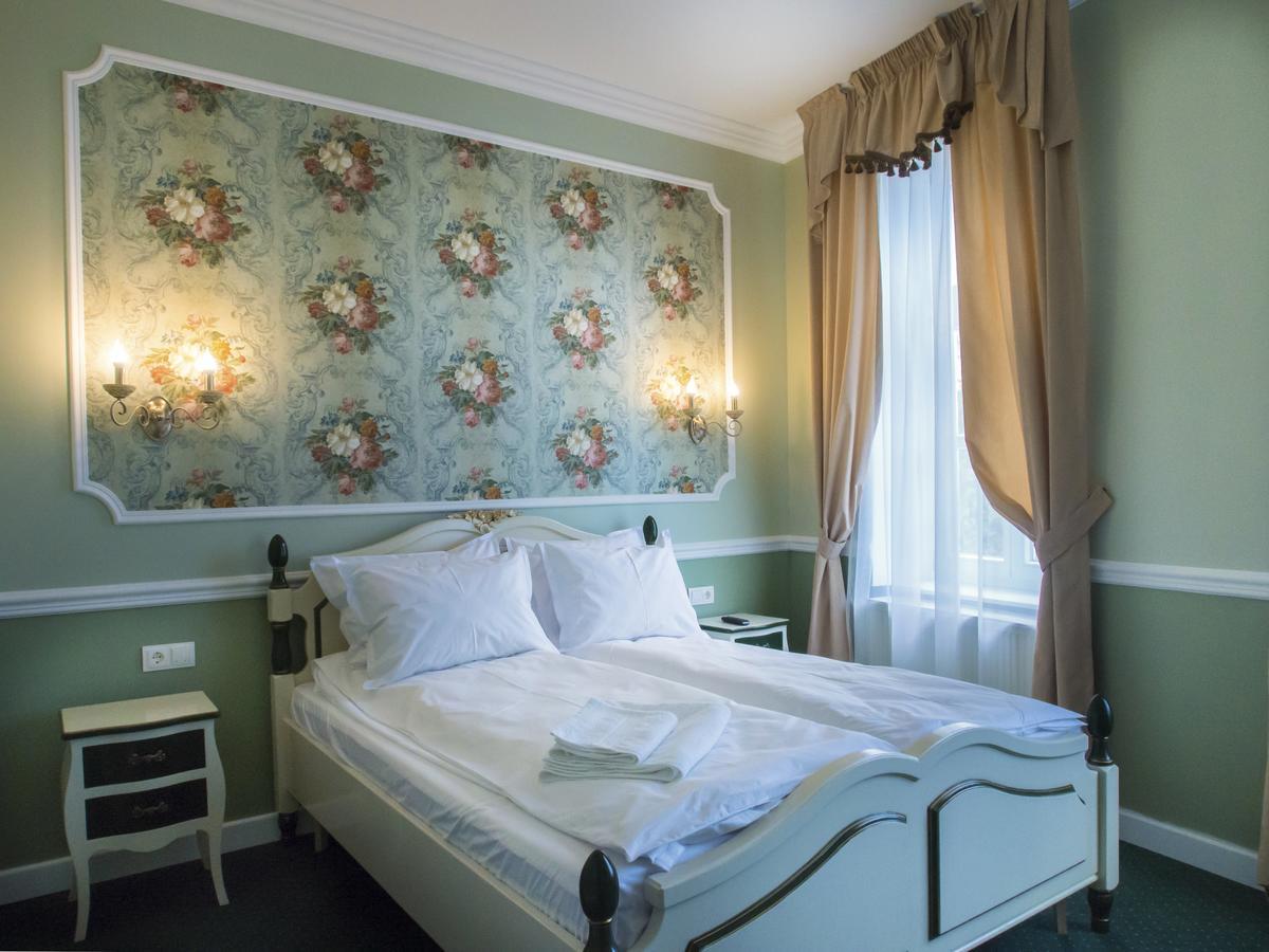 Maison Elysee Сибиу Екстериор снимка